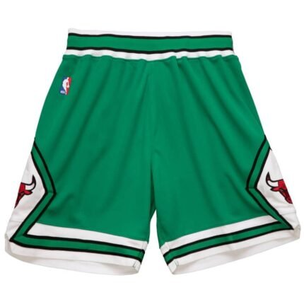 Authentic Chicago Bulls 2008-09 Shorts: Pay homage to history with these authentic Chicago Bulls shorts from the 2008-09 season for a true basketball fan's collection."