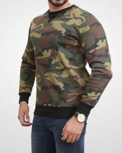 The Ultimate Guide to Camo Sweatshirt: Blend in Style with Camouflage Patterns for Fashion Enthusiasts.