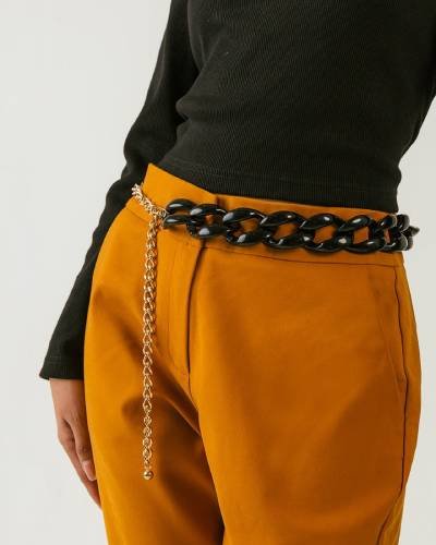 Trendy Chunky Chain Belt, a bold and versatile accessory to elevate your fashion game