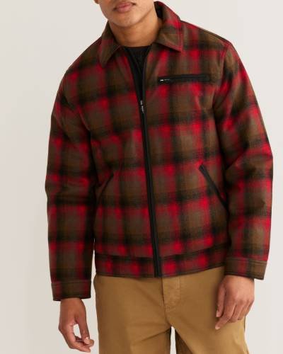 Men's Mt Hood Jacket, a rugged and versatile outerwear piece for an adventurous and casual look.