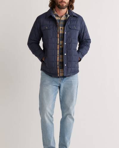 Men's Quilted Arroyo Shirt Jacket, a stylish and warm outerwear option for a refined and casual look.