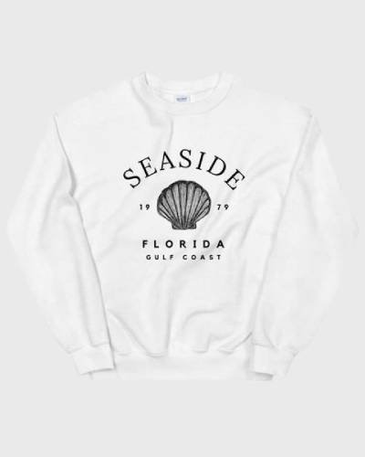 Seaside Chic: The Ultimate Guide to Styling Your Sweatshirt, for effortless coastal fashion inspiration.