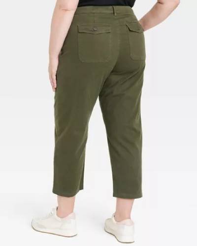 Chic Women's High-Rise Barrel Leg Pants from Universal Thread, boasting a fashionable silhouette with a high-rise waist and wide barrel legs, perfect for a stylish and comfortable look.