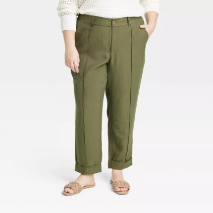 Sleek Women's High-Rise Slim Fit Effortless Pintuck Ankle Pants, combining style and comfort effortlessly with a flattering silhouette, pintuck detailing, and a chic ankle-length design.